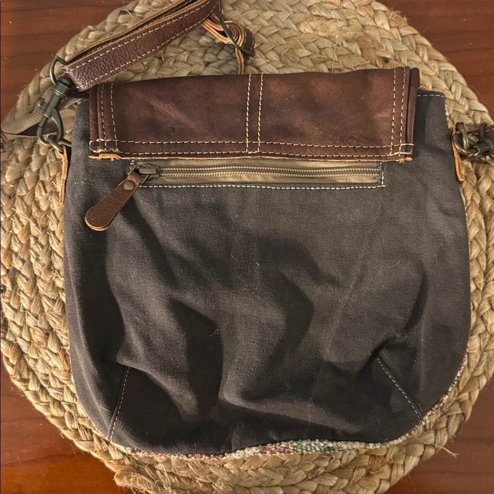 Myra Bag stylish shoulder
